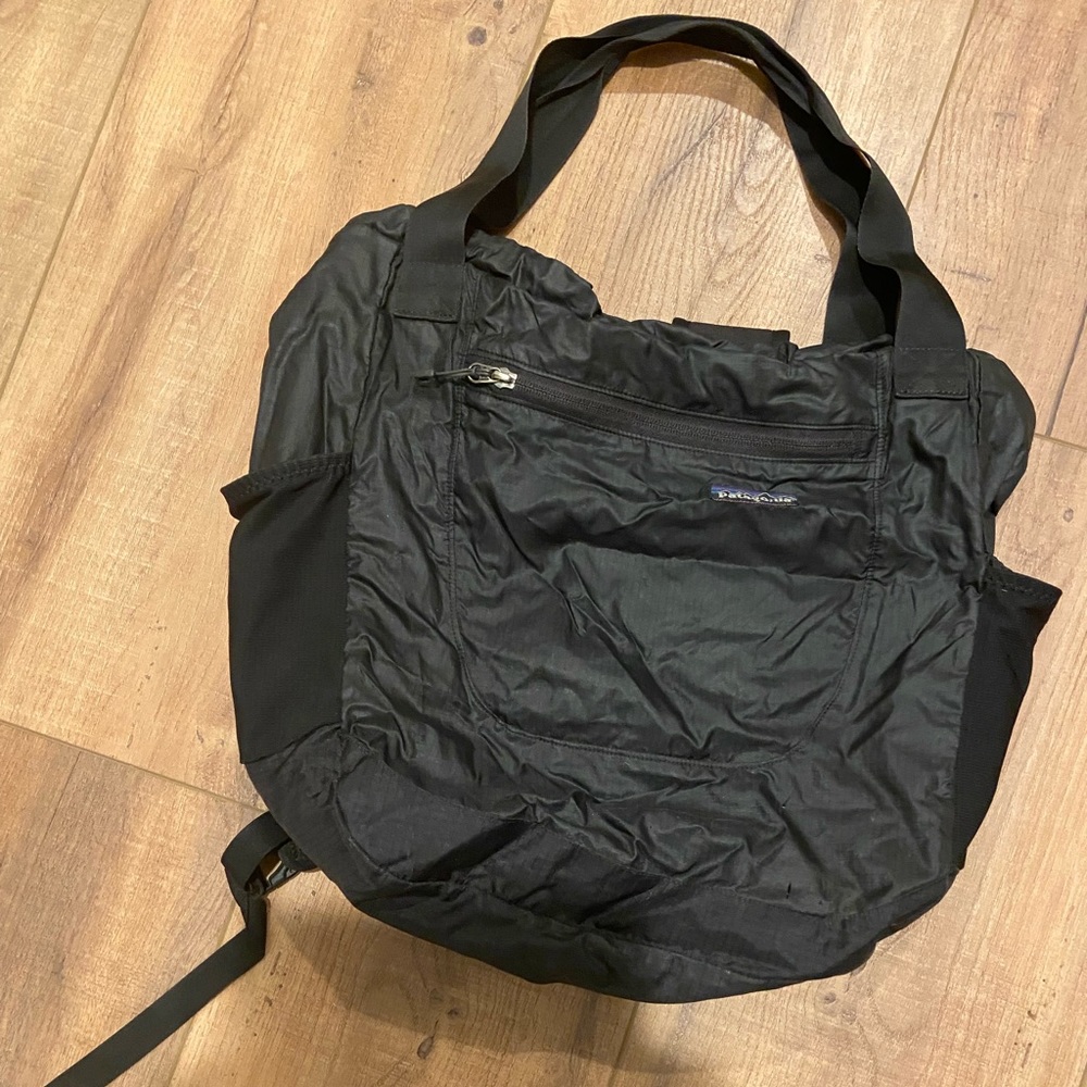 Patagonia nylon small backpack/bag